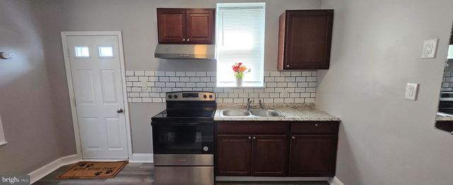 628 MARTIN ST, Philadelphia, PA 19128
