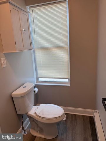 628 MARTIN ST, Philadelphia, PA 19128