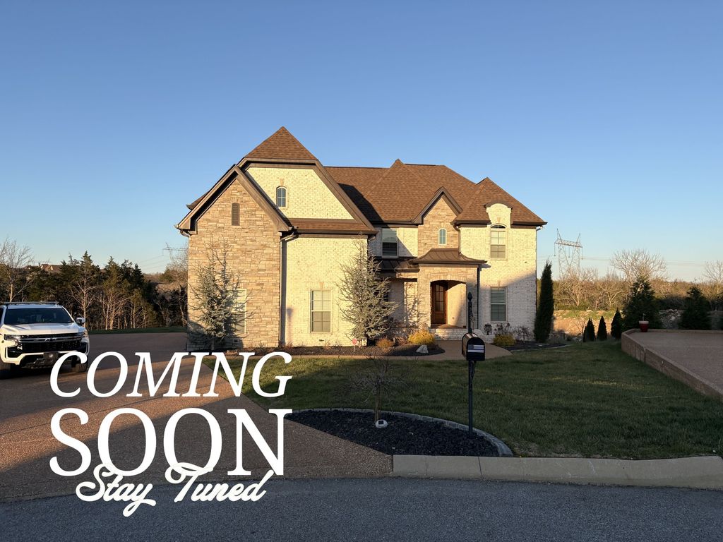 2902 Carisbrooke Dr, Mount Juliet, TN 37122