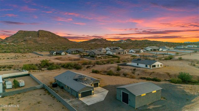 27482 N FREEDOM Street, San Tan Valley, AZ 85144