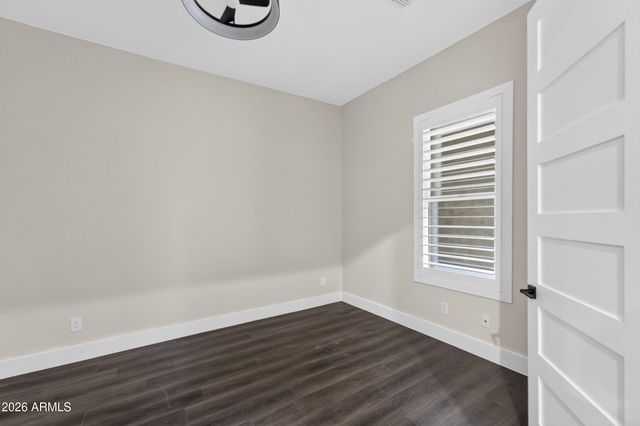 27482 N FREEDOM Street, San Tan Valley, AZ 85144