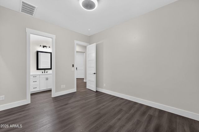 27482 N FREEDOM Street, San Tan Valley, AZ 85144