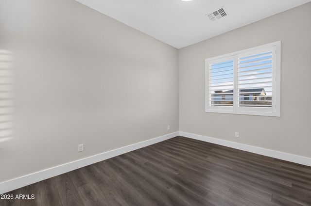 27482 N FREEDOM Street, San Tan Valley, AZ 85144