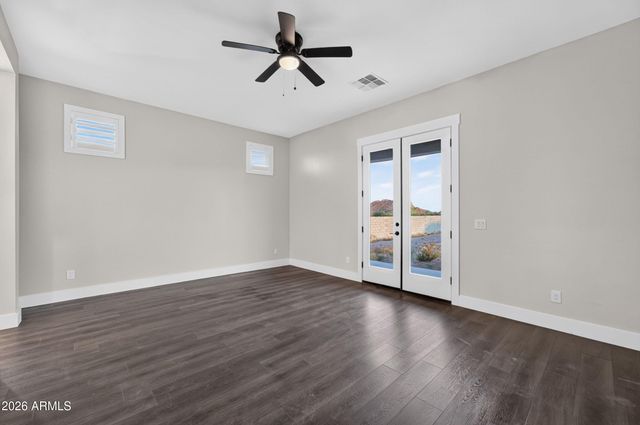 27482 N FREEDOM Street, San Tan Valley, AZ 85144