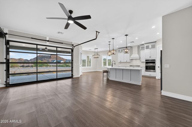 27482 N FREEDOM Street, San Tan Valley, AZ 85144