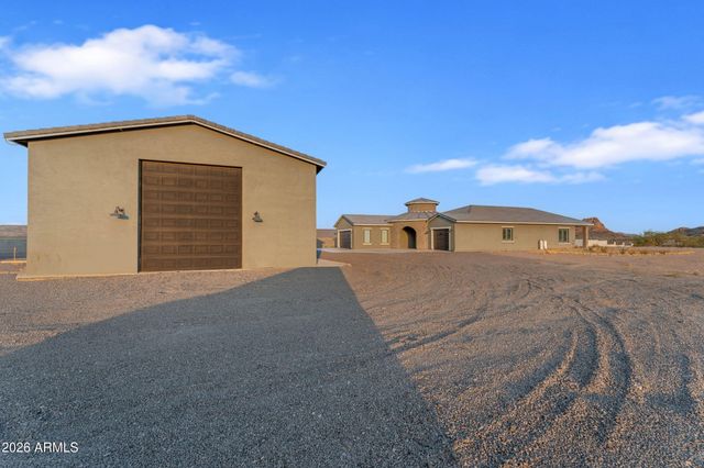 27482 N FREEDOM Street, San Tan Valley, AZ 85144