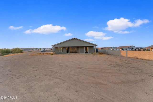 27482 N FREEDOM Street, San Tan Valley, AZ 85144