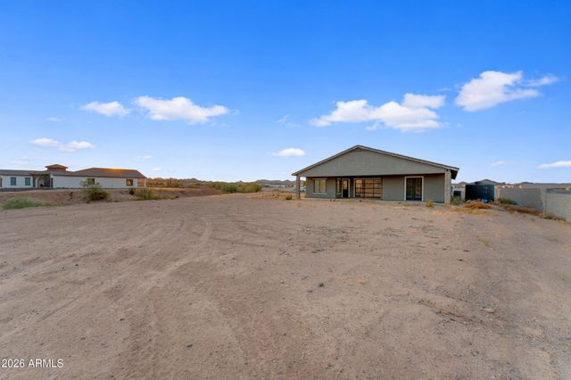 27482 N FREEDOM Street, San Tan Valley, AZ 85144