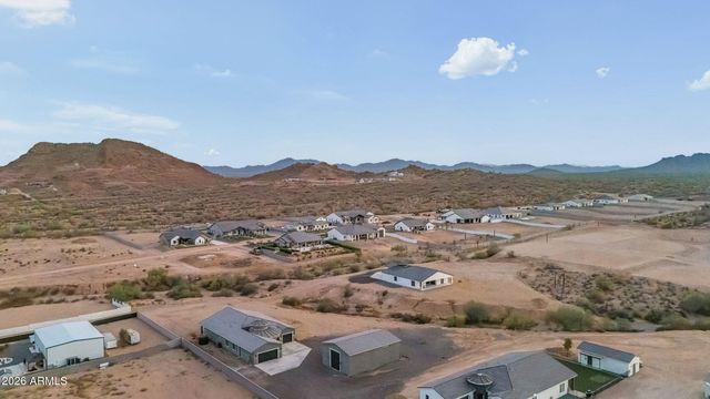27482 N FREEDOM Street, San Tan Valley, AZ 85144