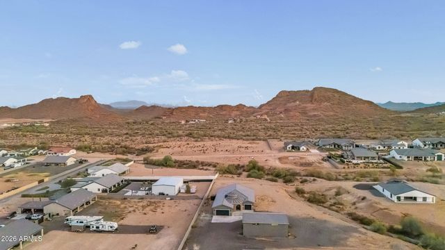 27482 N FREEDOM Street, San Tan Valley, AZ 85144