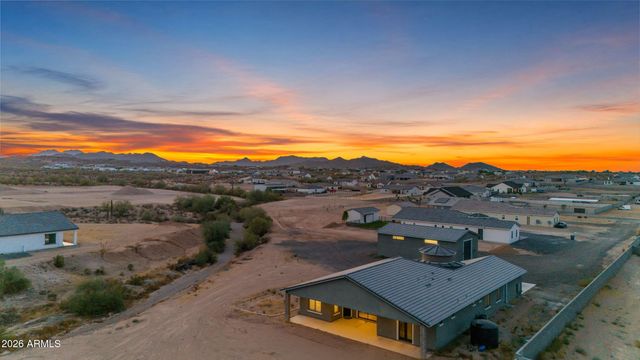 27482 N FREEDOM Street, San Tan Valley, AZ 85144
