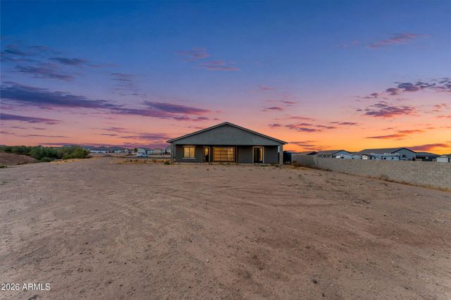 27482 N FREEDOM Street, San Tan Valley, AZ 85144