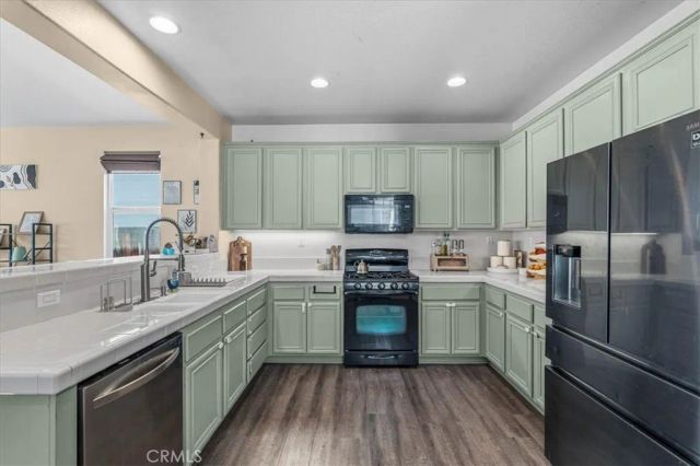 11993 Crandall Court, Victorville, CA 92392