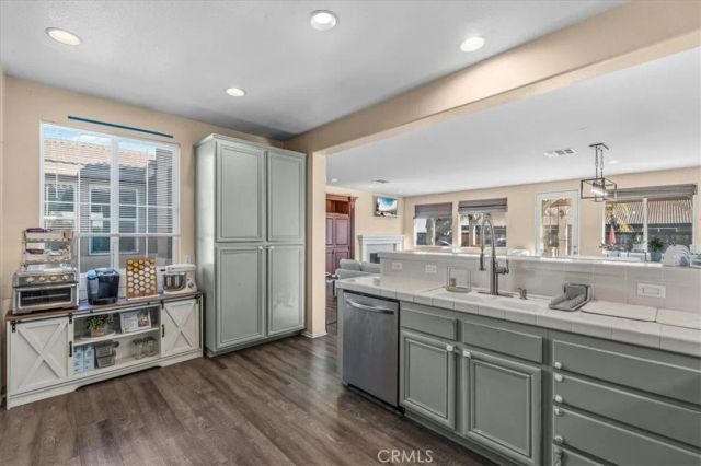 11993 Crandall Court, Victorville, CA 92392