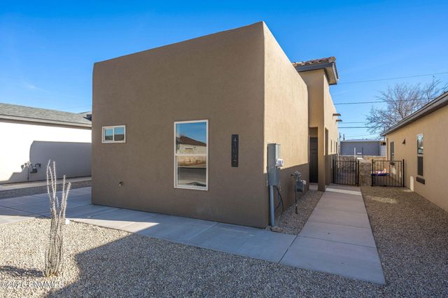 1097 Chitamacha Road, Las Cruces, NM 88007