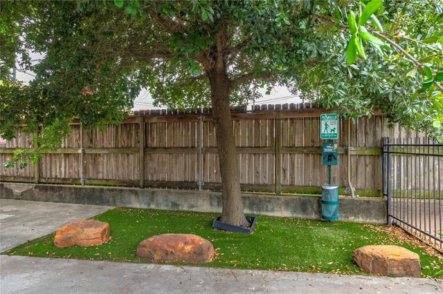 1011 Studemont Street 101, Houston, TX 77007