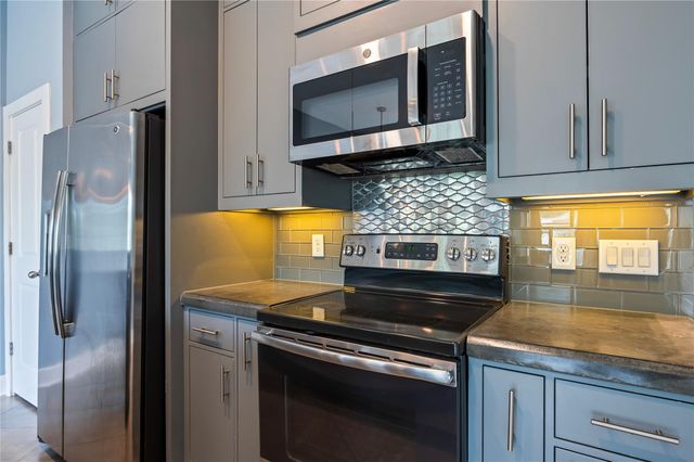 1011 Studemont Street 101, Houston, TX 77007