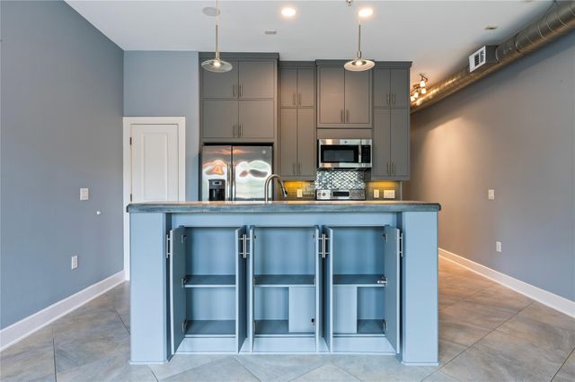 1011 Studemont Street 101, Houston, TX 77007