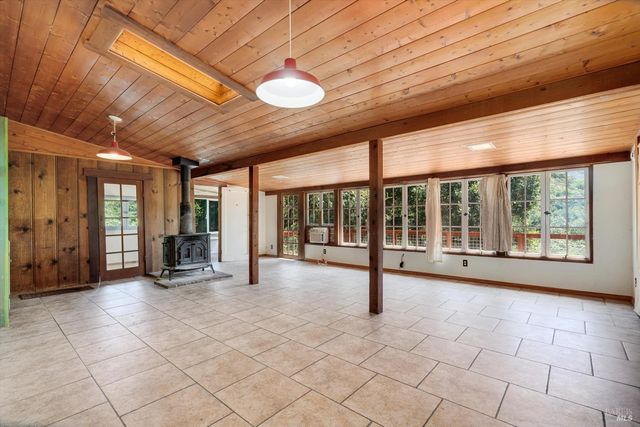 298 E Agua Caliente Rd, Sonoma, CA 95476