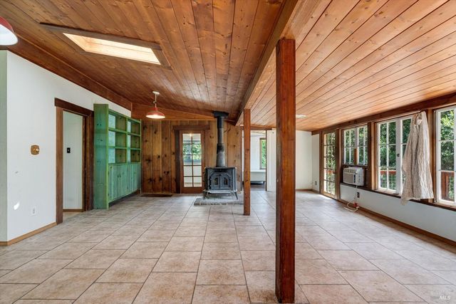 298 E Agua Caliente Rd, Sonoma, CA 95476