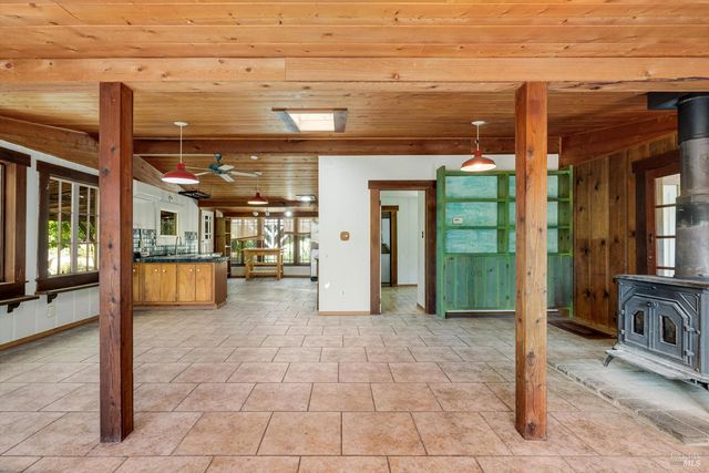 298 E Agua Caliente Rd, Sonoma, CA 95476