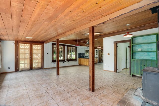 298 E Agua Caliente Rd, Sonoma, CA 95476