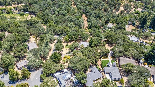 298 E Agua Caliente Rd, Sonoma, CA 95476
