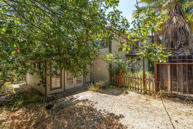 298 E Agua Caliente Rd, Sonoma, CA 95476