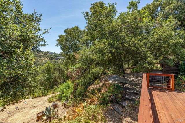 298 E Agua Caliente Rd, Sonoma, CA 95476