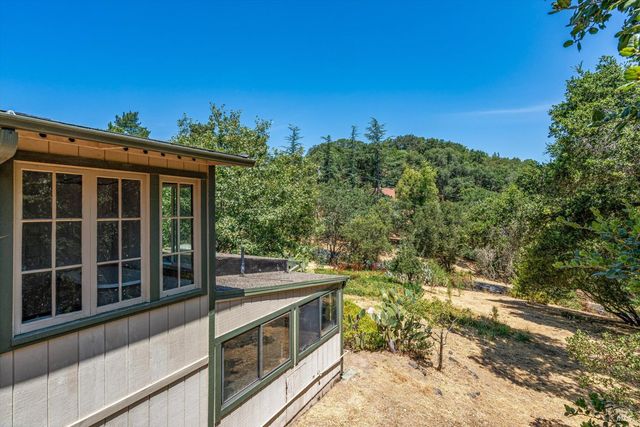 298 E Agua Caliente Rd, Sonoma, CA 95476