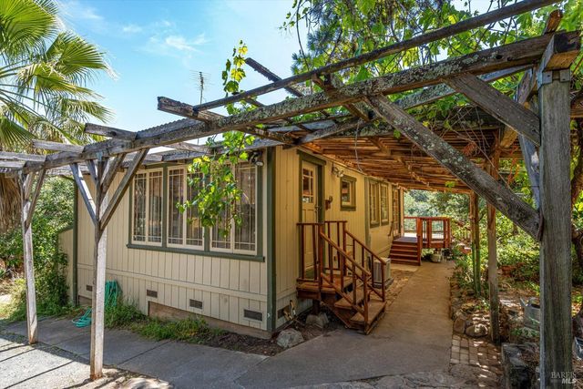 298 E Agua Caliente Rd, Sonoma, CA 95476