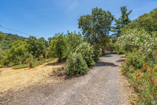 298 E Agua Caliente Rd, Sonoma, CA 95476