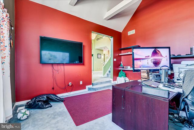 824 WINDSOR PERRINEVILLE, East Windsor, NJ 08520