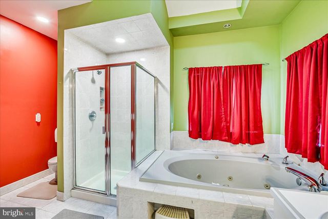 824 WINDSOR PERRINEVILLE, East Windsor, NJ 08520