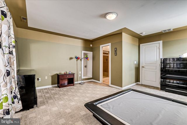 824 WINDSOR PERRINEVILLE, East Windsor, NJ 08520