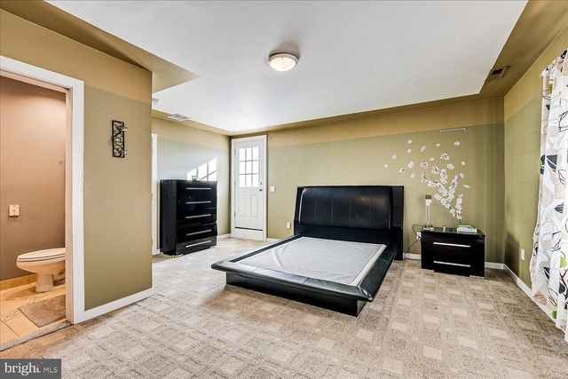 824 WINDSOR PERRINEVILLE, East Windsor, NJ 08520