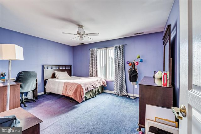 824 WINDSOR PERRINEVILLE, East Windsor, NJ 08520