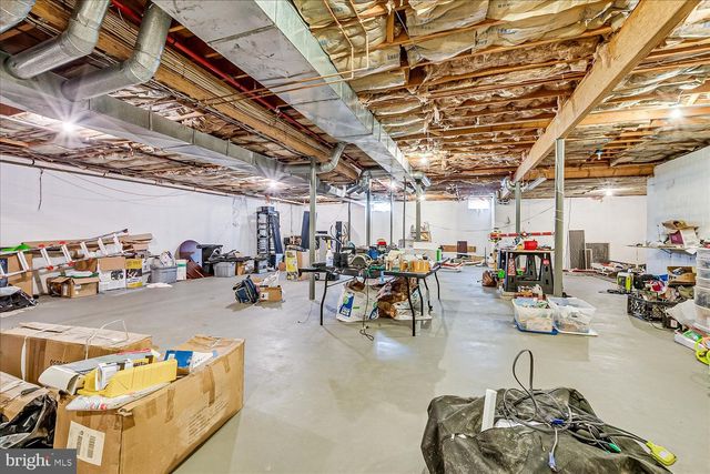 824 WINDSOR PERRINEVILLE, East Windsor, NJ 08520