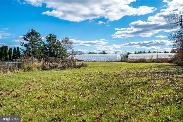 824 WINDSOR PERRINEVILLE, East Windsor, NJ 08520