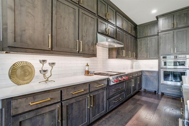 13724 Leatherstem Lane, Fort Worth, TX 76008