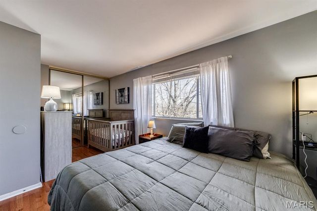 815 Wendevy Court, Ballwin, MO 63011