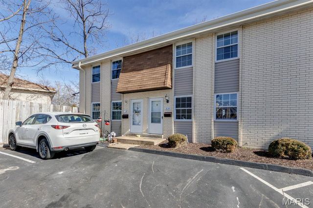 815 Wendevy Court, Ballwin, MO 63011