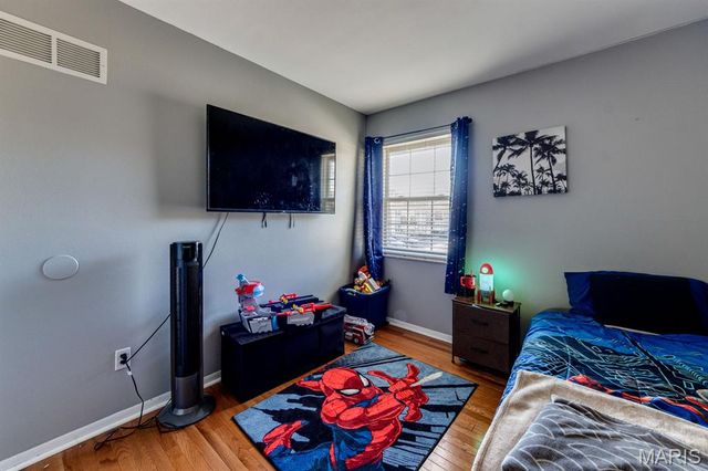 815 Wendevy Court, Ballwin, MO 63011