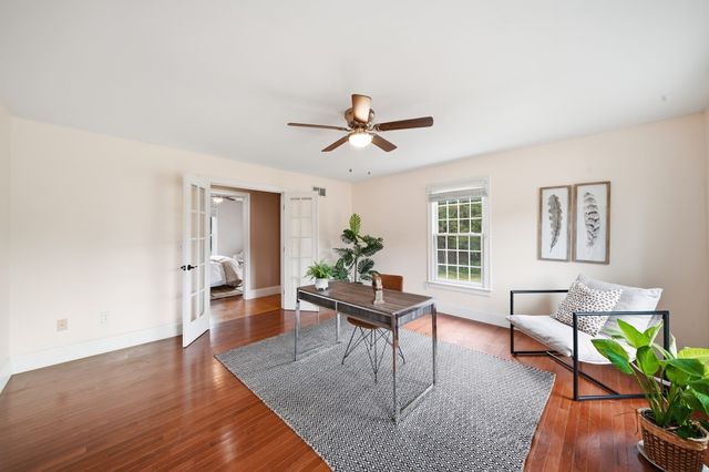 55 Squire Shaler Ln, Lancaster, MA 01523