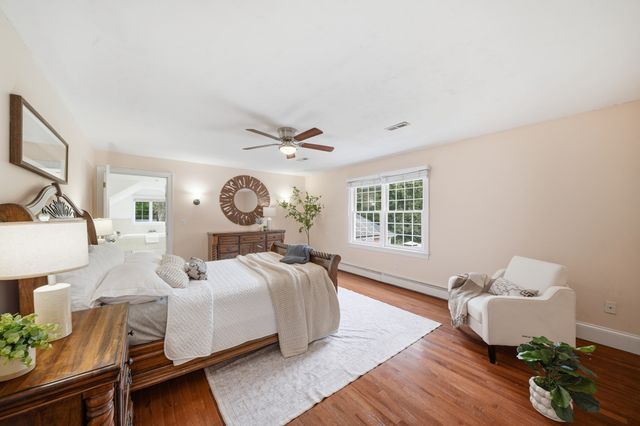 55 Squire Shaler Ln, Lancaster, MA 01523