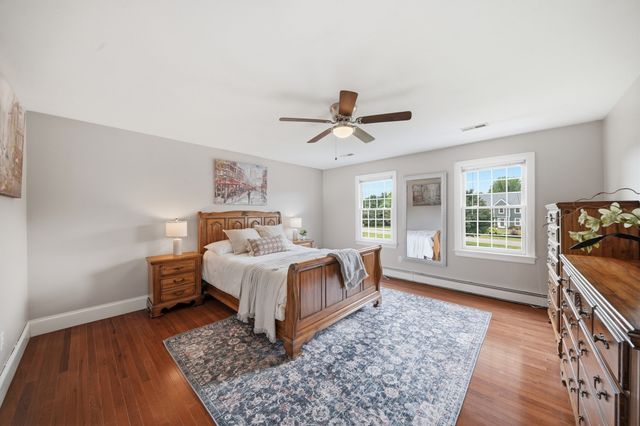 55 Squire Shaler Ln, Lancaster, MA 01523