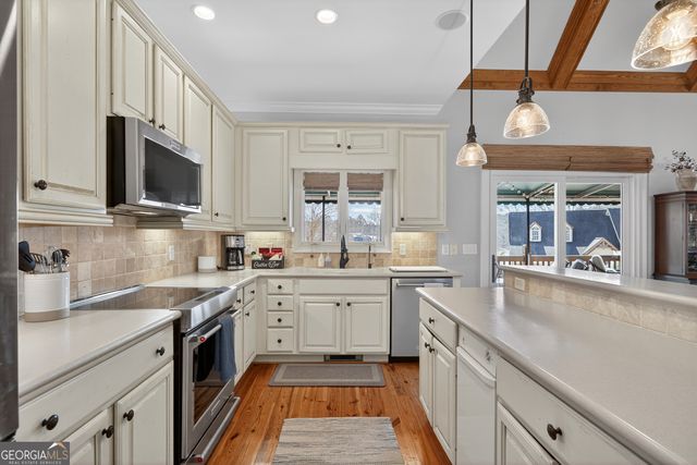 1033 Lakeside Court, Greensboro, GA 30642