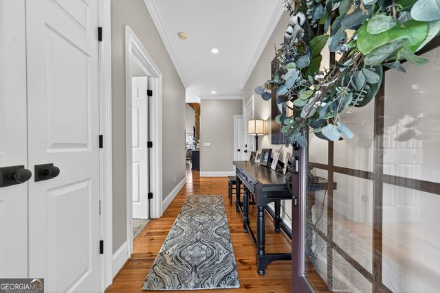 1033 Lakeside Court, Greensboro, GA 30642