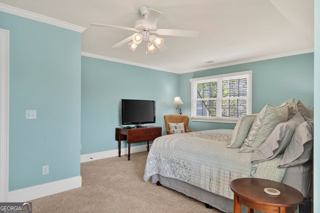 1033 Lakeside Court, Greensboro, GA 30642