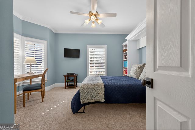 1033 Lakeside Court, Greensboro, GA 30642